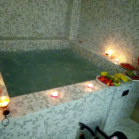 فندق مبيت وإفطار Montereale *